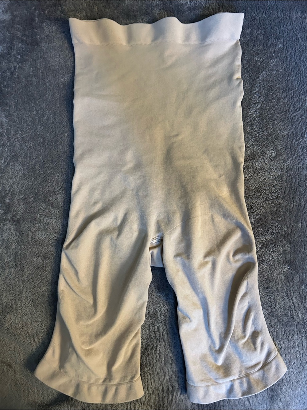 SKIMS-Size: M